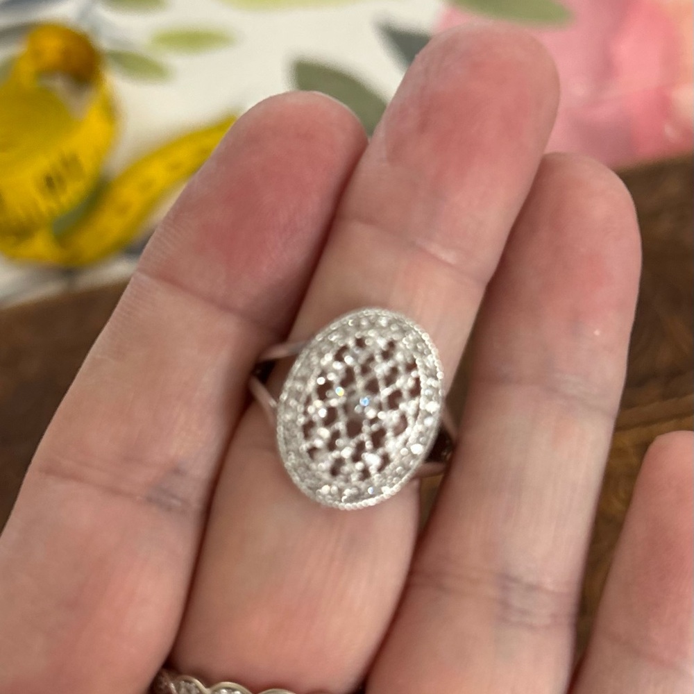 Elegant Sterling Silver Oval Ring